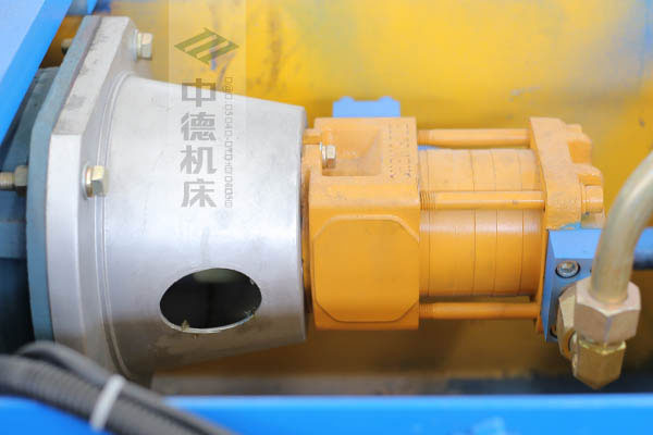 ZDPK-10032采用國(guó)內(nèi)一流品牌電機(jī)及油泵，動(dòng)力強(qiáng)勁，噪音低