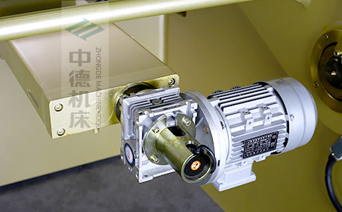 ZDS-840后檔料減速電機，質量好，模擬運算定位速度快.jpg